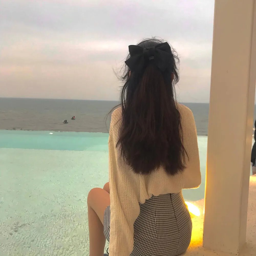 督军你家奶团背着黄金来旺家了